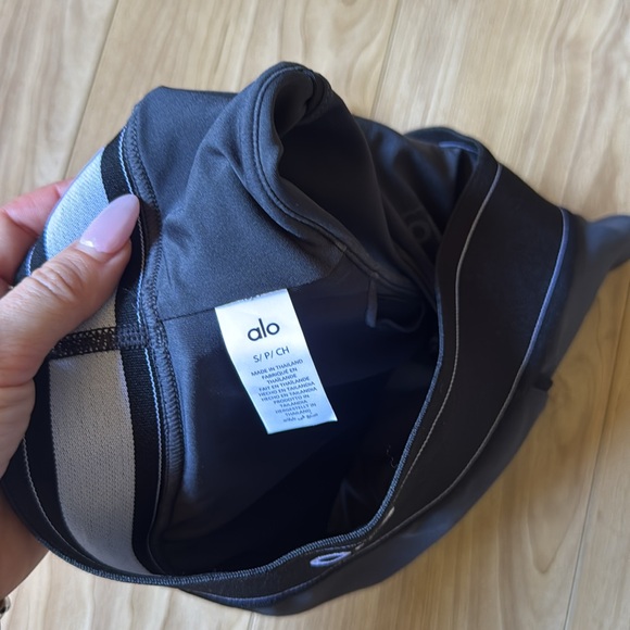 ALO Yoga Black Racerback Sports Bra - Picture 3 of 3